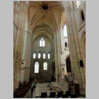 Mello, Transept, photo Pierre Poschadel, Wikipedia.JPG